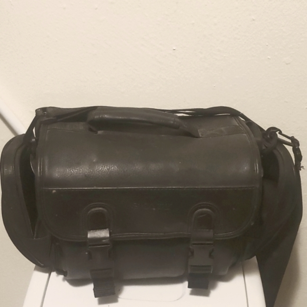 Sony Handycam Camcorder Soft Carry Case Bag With Strap and Divider4449